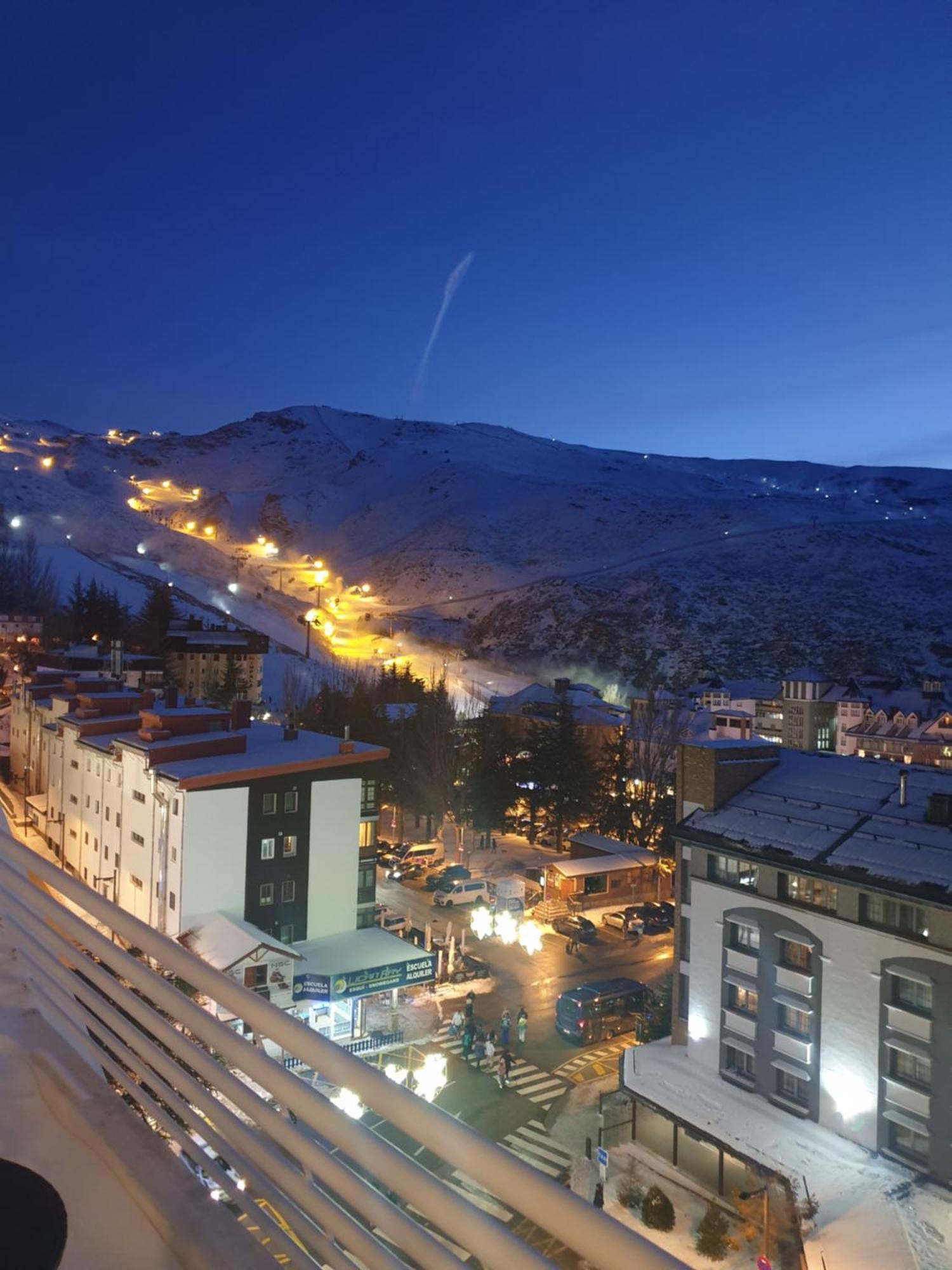 Ferienwohnung Atico Montblanc Zona Baja Sierra Nevada Exterior foto
